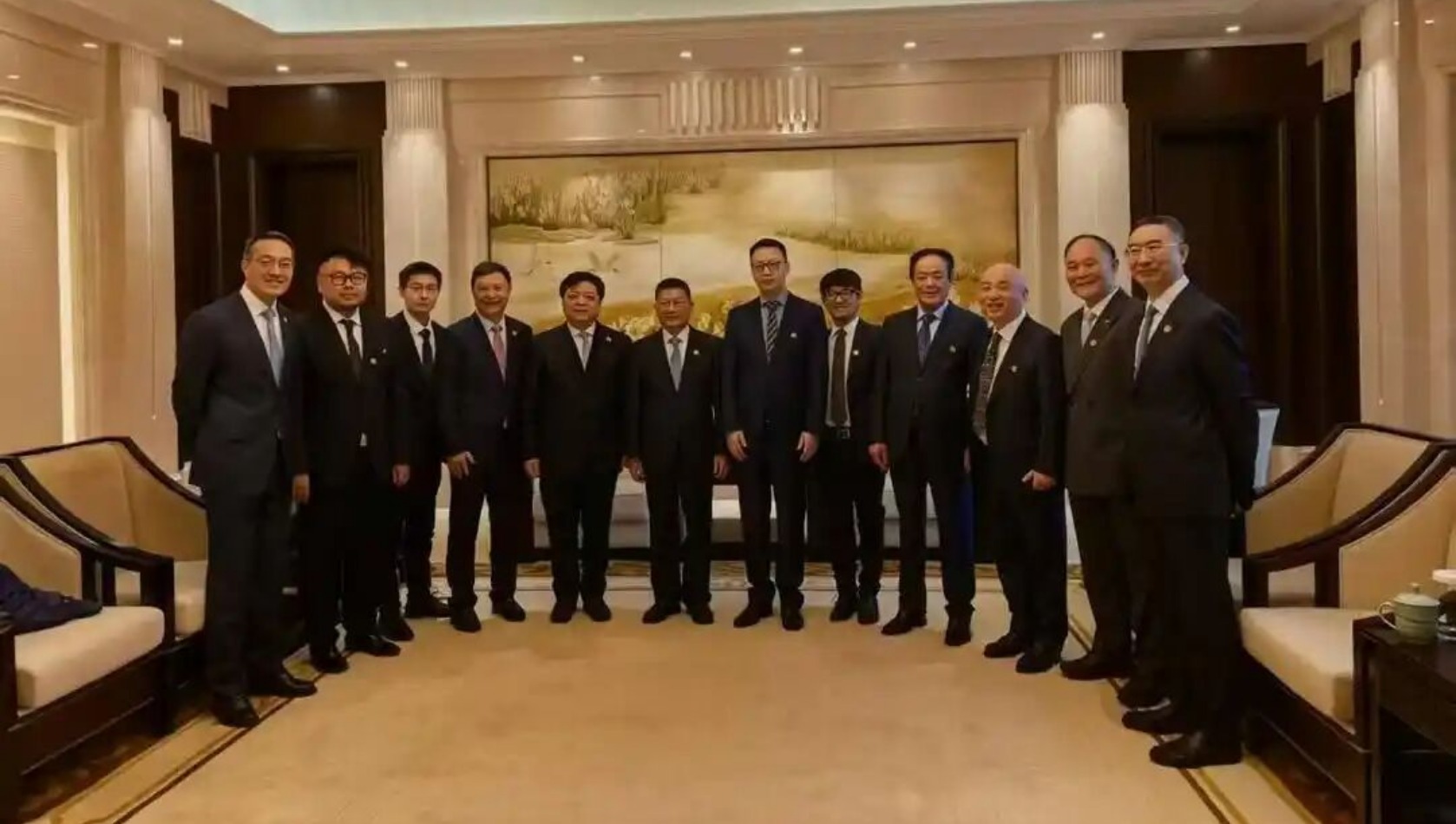 德国总理默茨访华 为何选择与零跑汽车交流