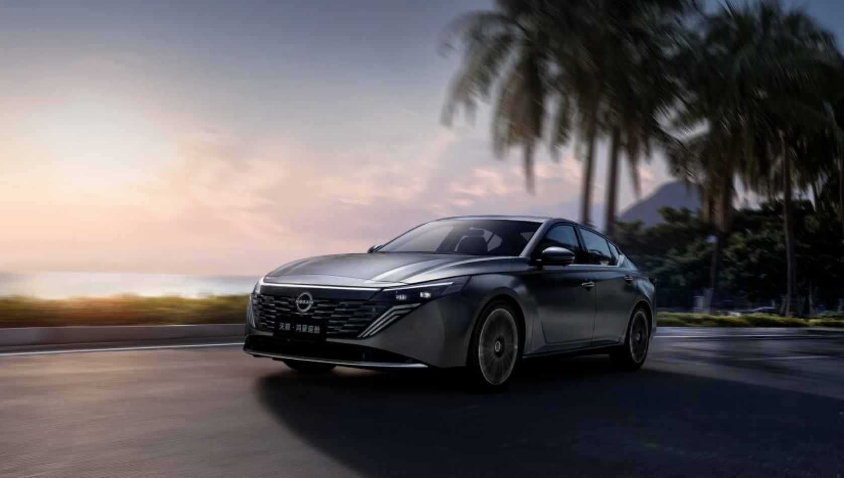 90后用户占一半，天籁·鸿蒙座舱的年轻化转身