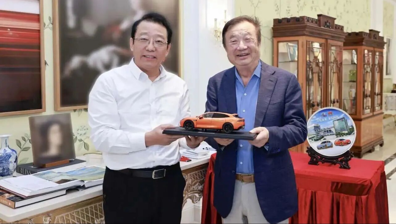  冯兴亚任正非再会面  广汽华为合作进一步深化